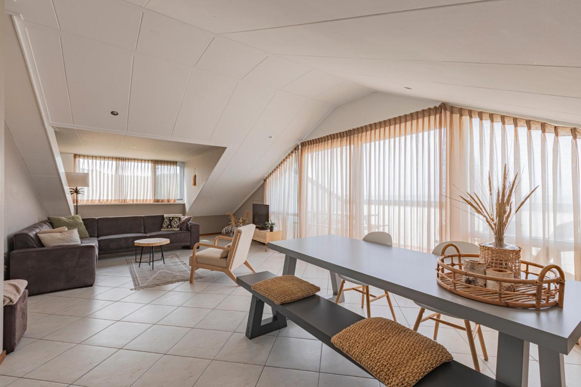 Strandhotel Camperduin Schoorl Ruang foto