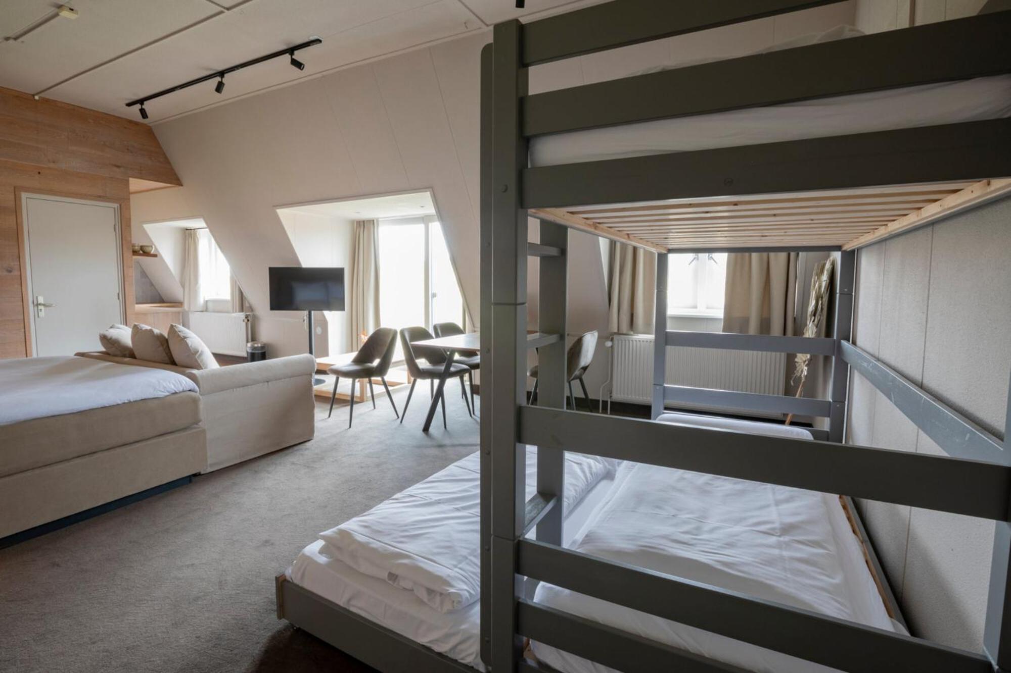 Strandhotel Camperduin Schoorl Ruang foto