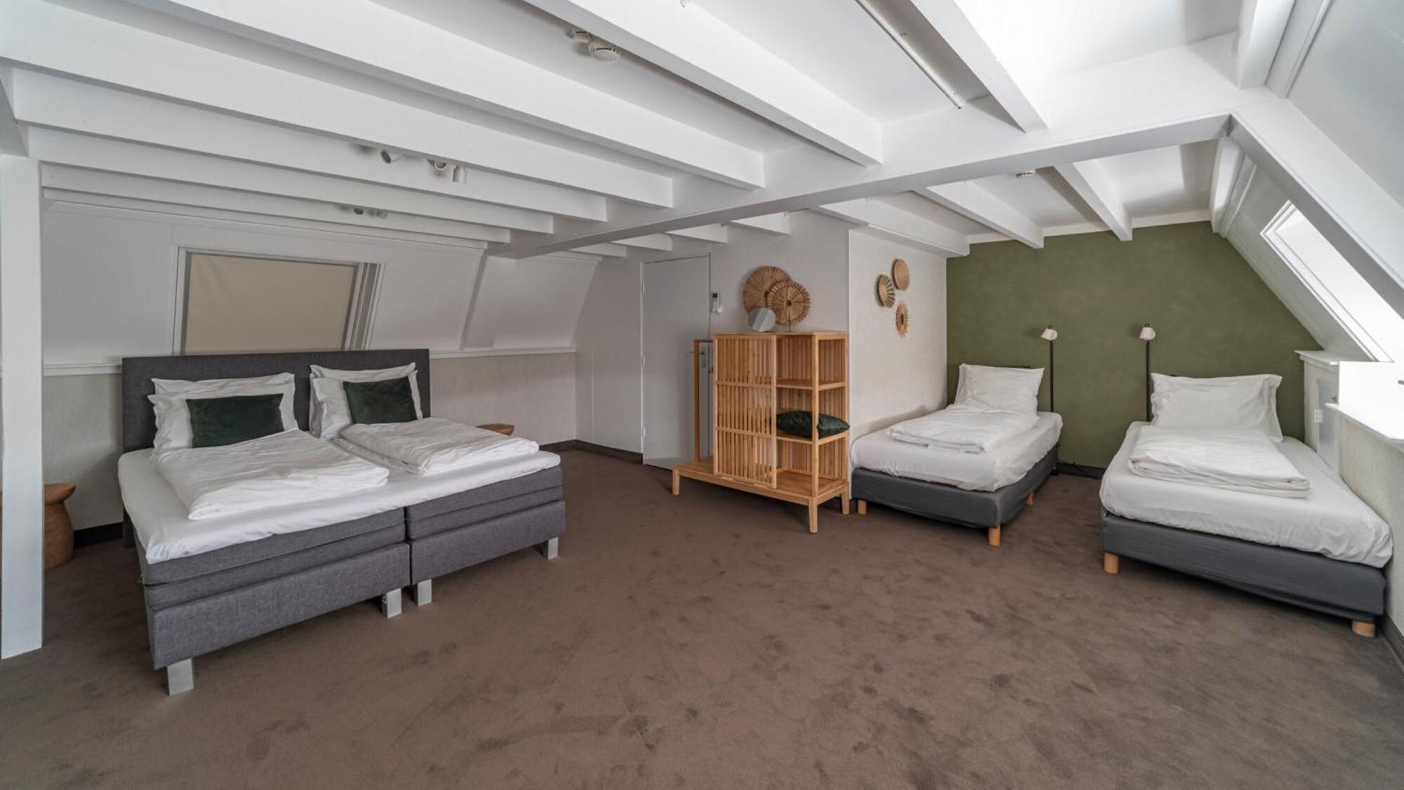 Strandhotel Camperduin Schoorl Ruang foto